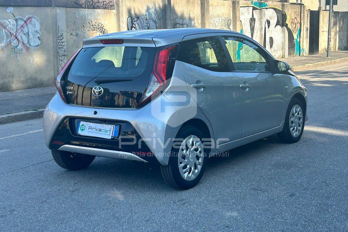 TOYOTA Aygo Connect 1.0 VVT-i 72 CV 5 porte x-cool