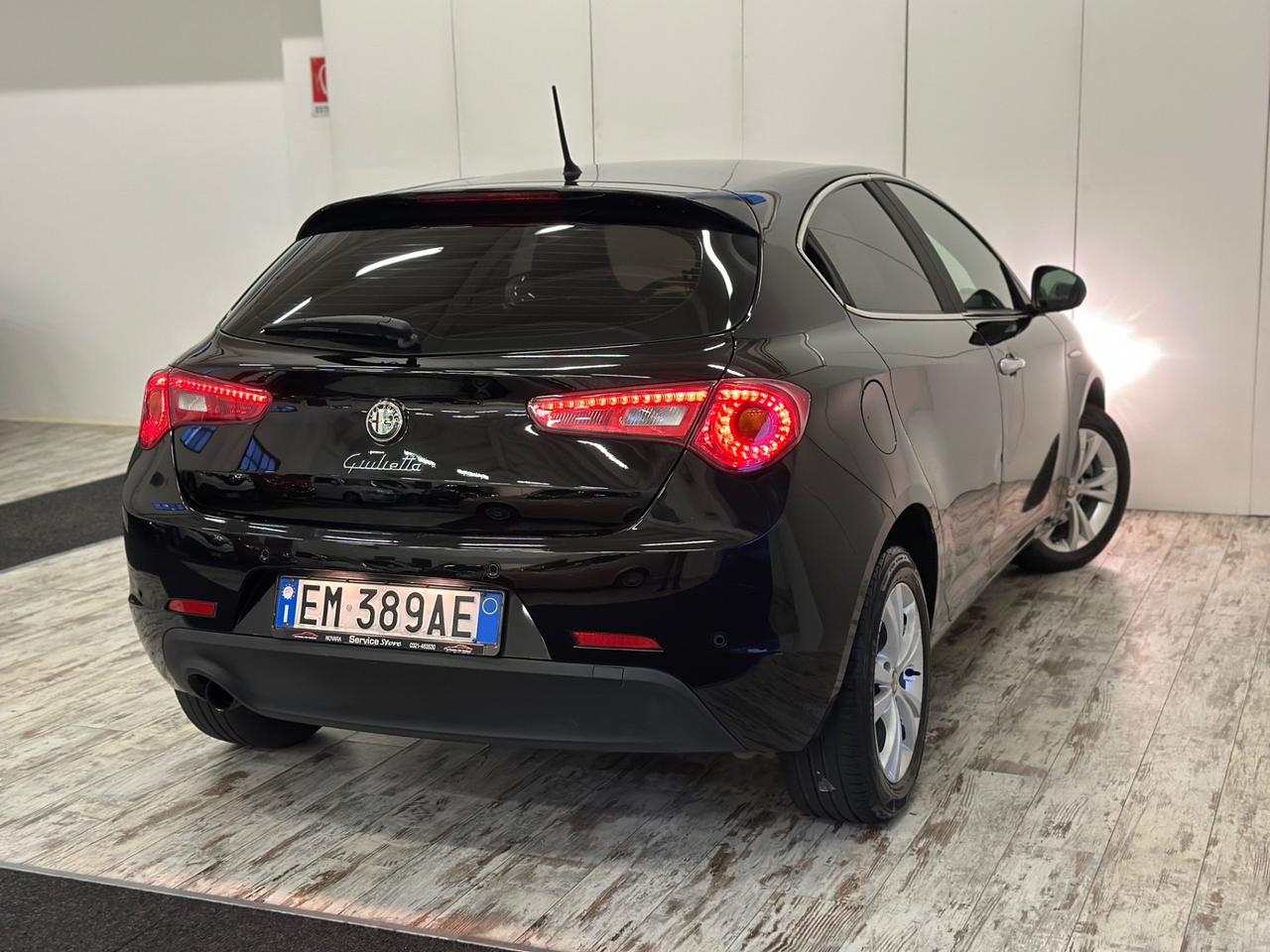 Alfa Romeo Giulietta 1.4 BenzinaGPL Distinctive Ok Neopatentati