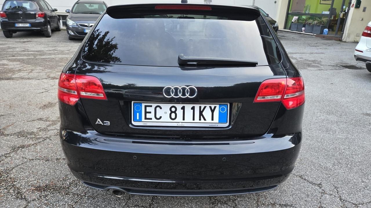 Audi A3 SPB 1.6 TDI 105 CV x Neopatentati