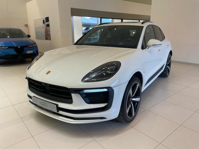 PORSCHE Macan 2.0