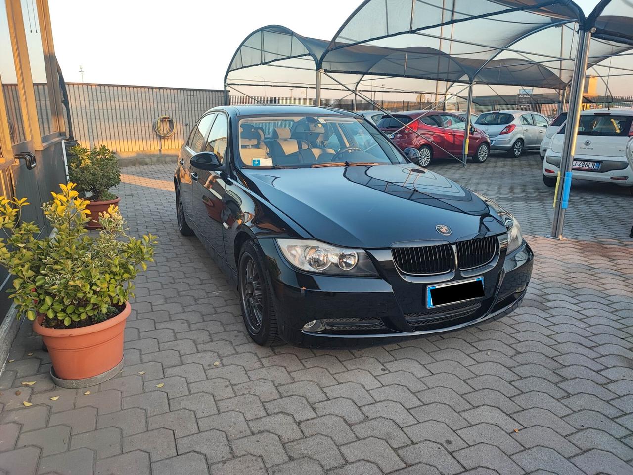 Bmw 320 berlina 150 cv (leggi bene)