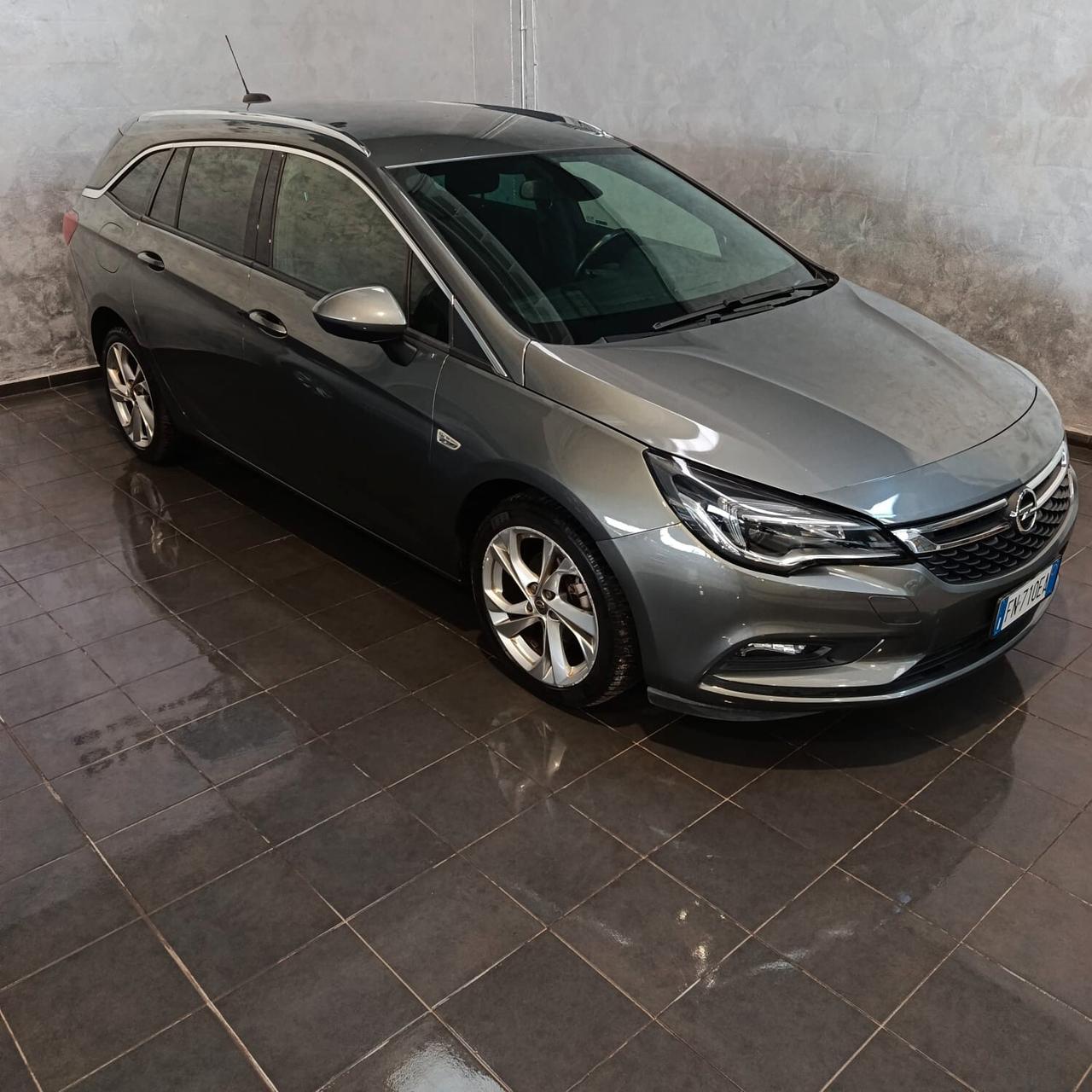 Opel Astra SPORTS TOURER 1.6 CDTI