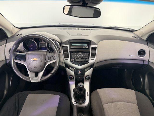 CHEVROLET Cruze 1.6 4 porte LS