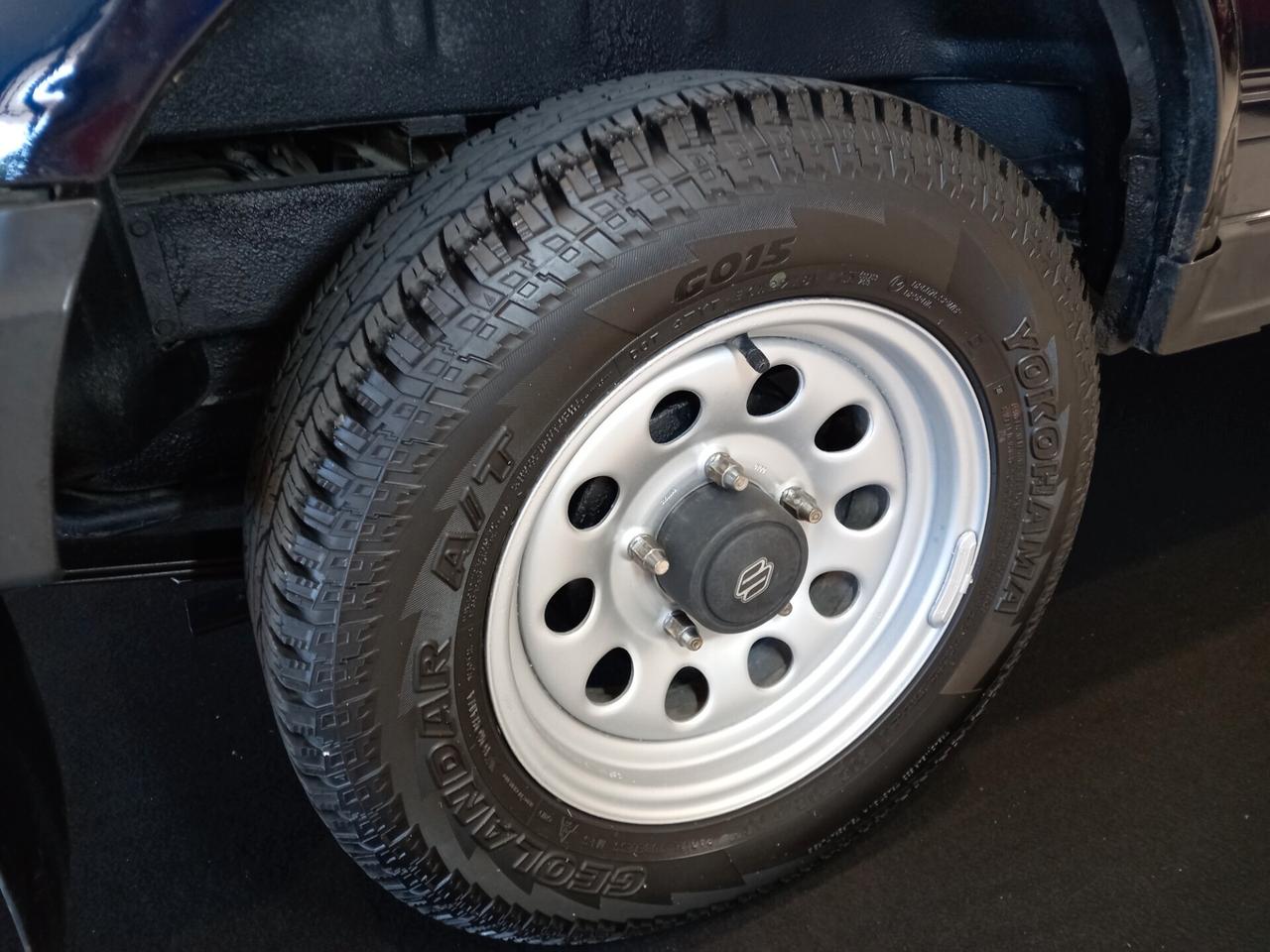 Suzuki Samurai 1.3i cat Berlina De Luxe S