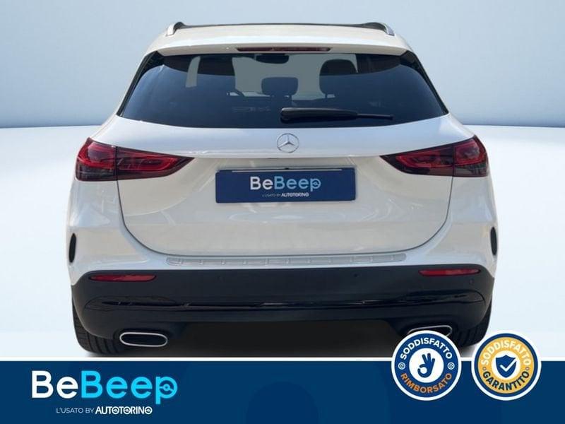 Mercedes-Benz GLA 180 D PREMIUM AUTO