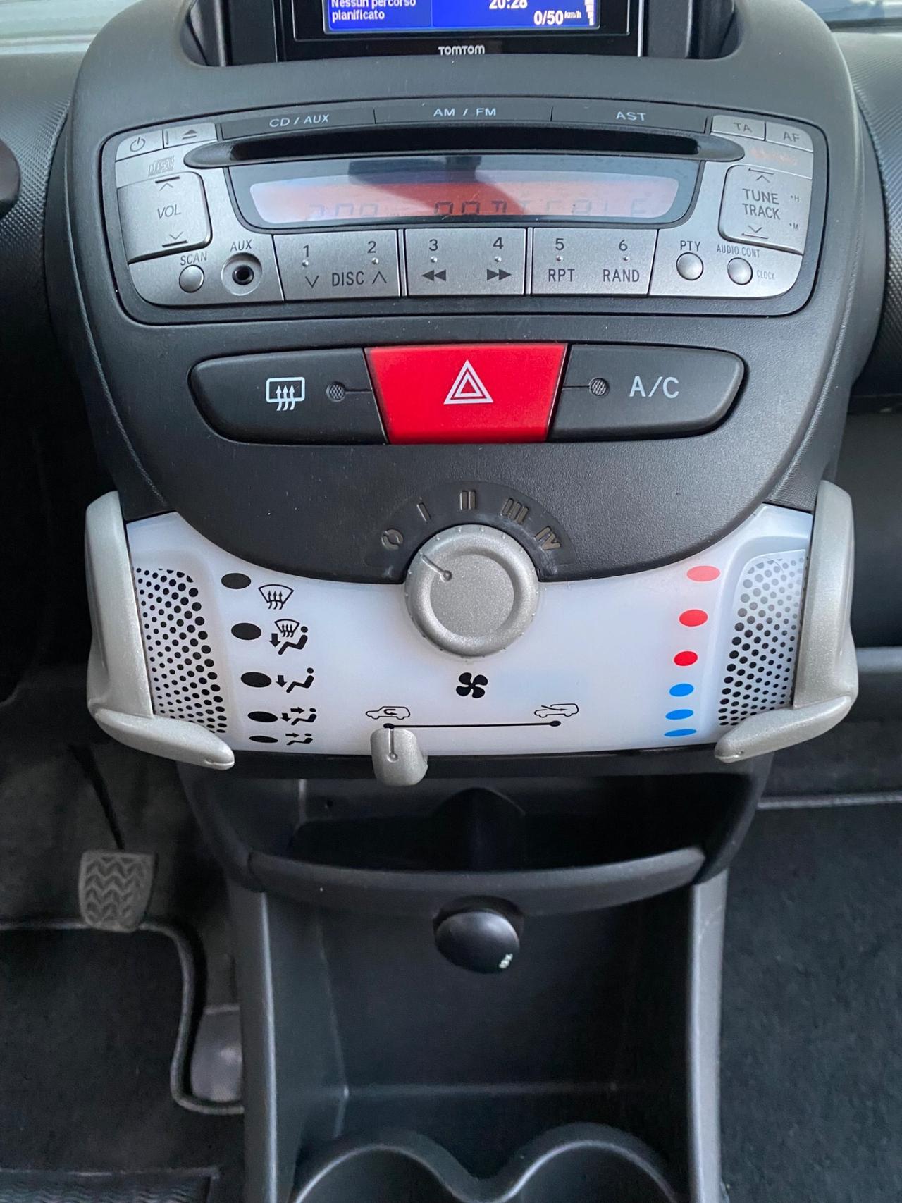 Toyota Aygo 1.0 12V VVT-i 68cv 5p. Lounge Connect