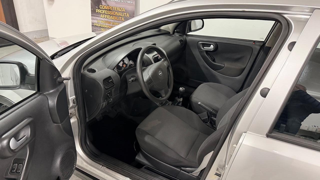 Opel Corsa 1.2i 16V cat 5 porte Silverline