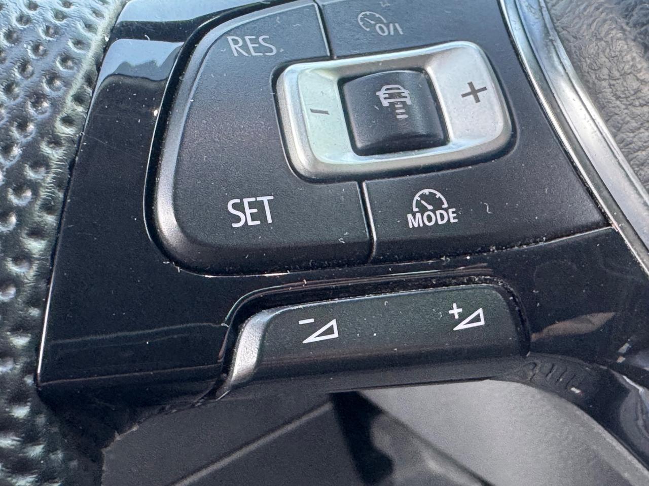 Volkswagen Passat Variant 2.0 TDI DSG Executive BlueMotion Tech.