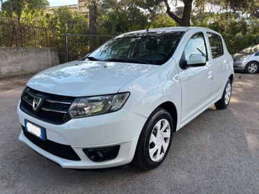 DACIA SANDERO 1.5 DCi Ambiance - 2014