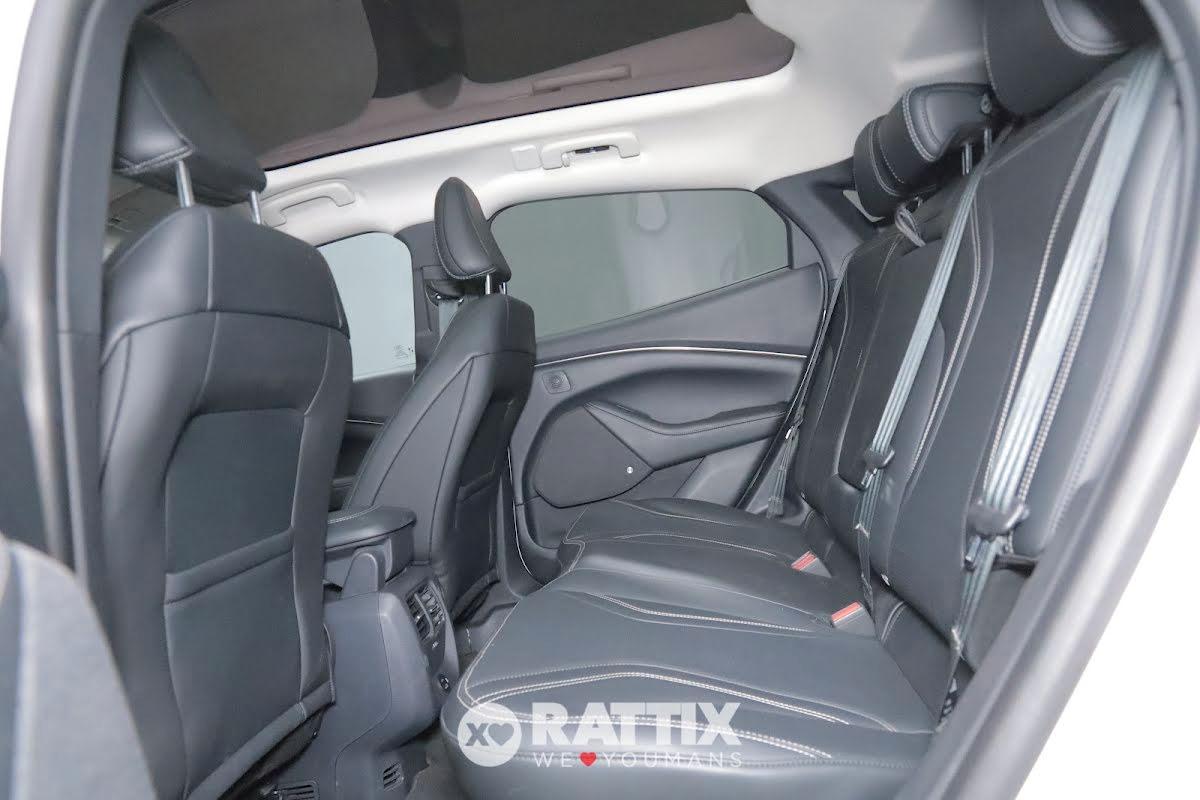 Ford Mustang Mach-E standard range 269CV rwd auto + tetto panoramico