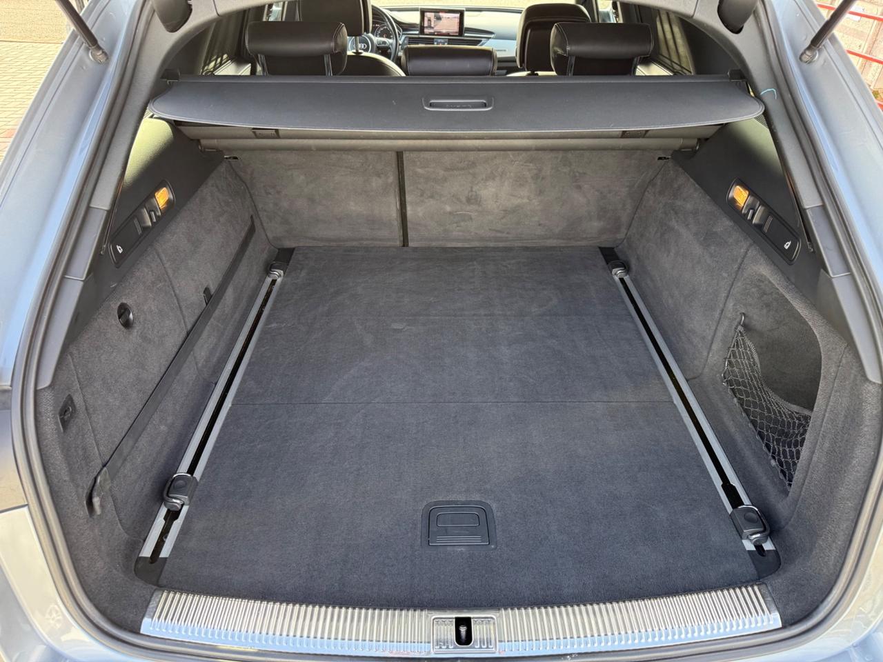 Audi A6 Avant 3.0 TDI quattro S-LINE 218CV