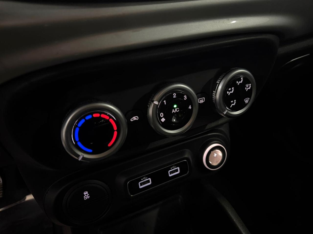 Fiat 500L 1.4 95 CV S&S Cross