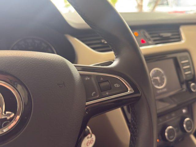 SKODA Octavia 1.6 TDI CR 110 CV DSG Executive