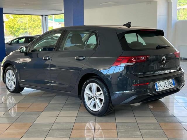 VOLKSWAGEN Golf 1.0 eTSI EVO DSG Life