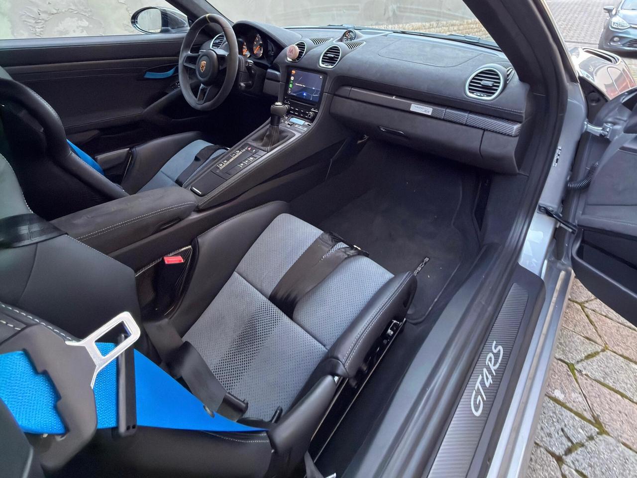 Porsche Cayman GT4 RS WEISSACH