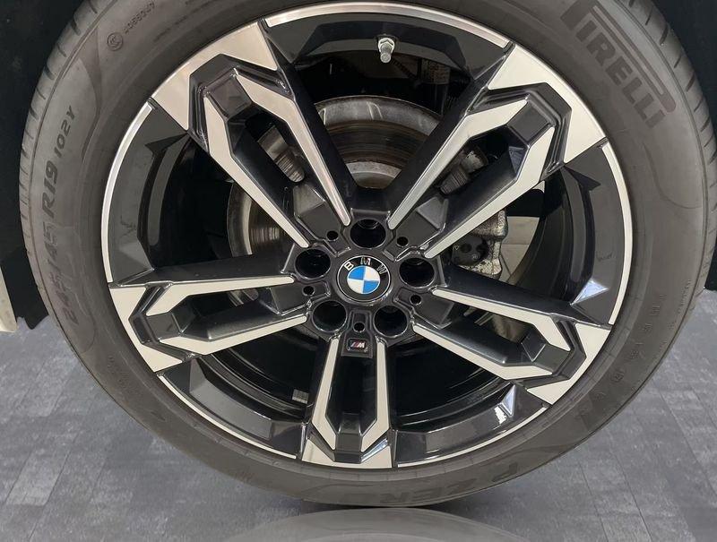BMW X2 sDrive 20i 48V MHEV M Sport Gancio Harman Kardon 19"
