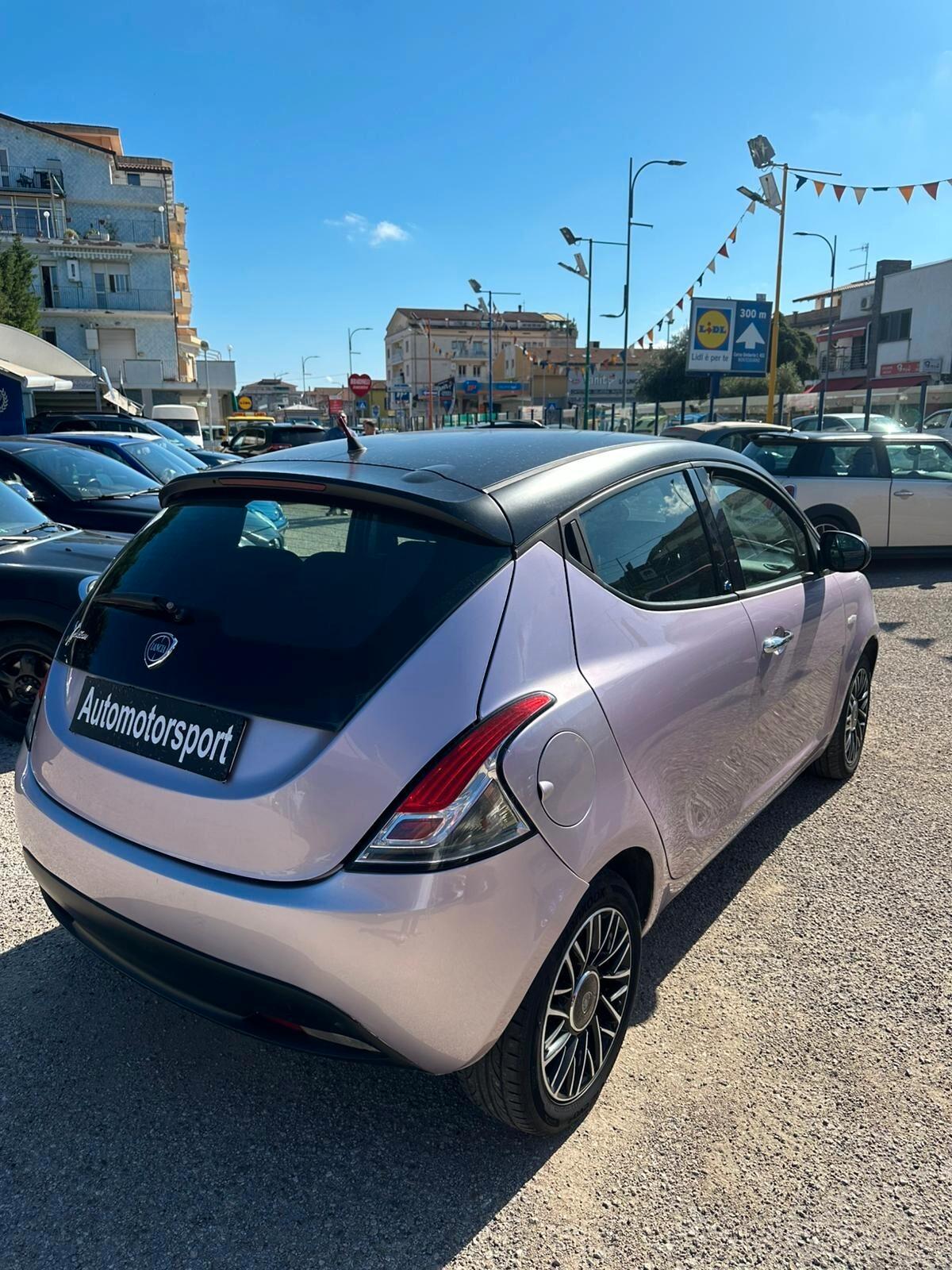 Lancia Ypsilon 1.3 MJT 16V 95 CV 5 porte S&S Elefantino