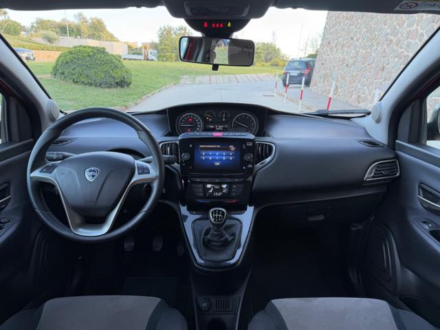 LANCIA Ypsilon HYBRID PLATINUM !!! INTROVABILE !! FULL FULL !!!