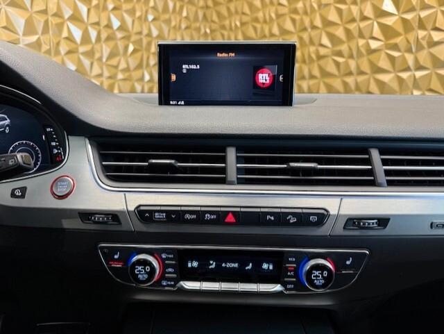 Audi Q7 SQ7 4.0 V8 TDI quattro tiptronic 7p