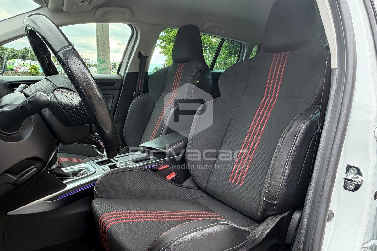 RENAULT Mégane Blue dCi 115 CV EDC R.S. Line