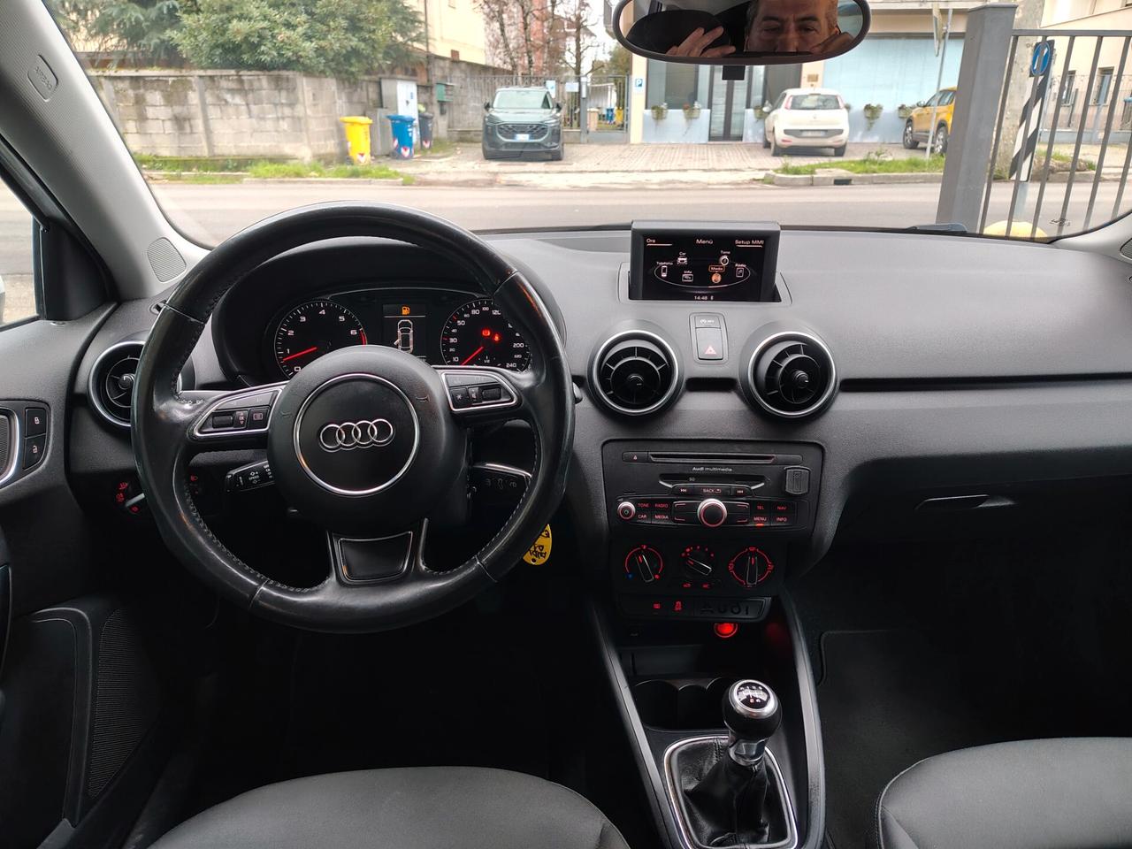 Audi A1 1.2 TFSI S line edition plus