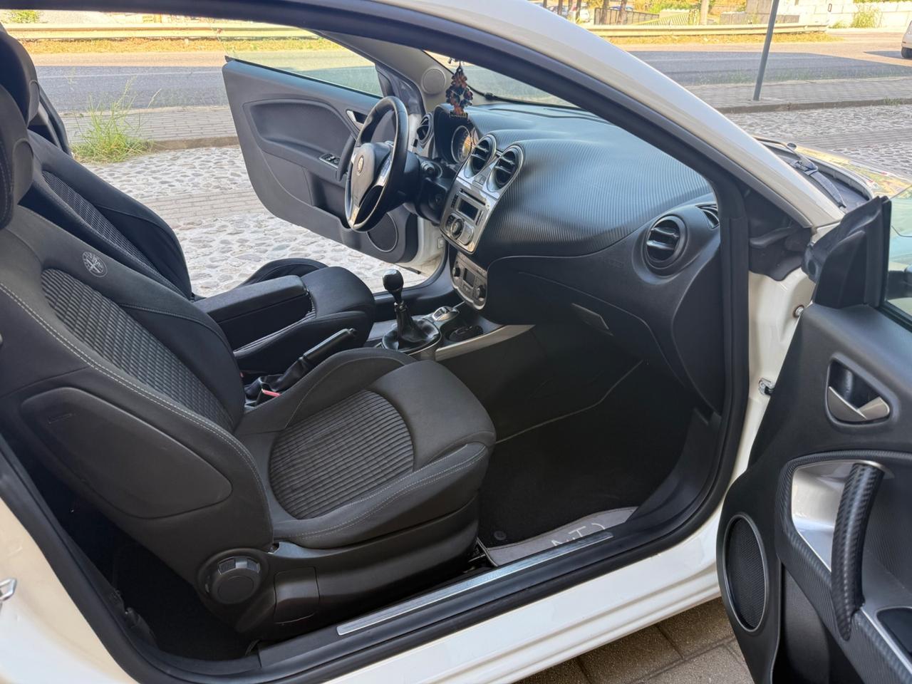 Alfa Romeo MiTo 1.4 T 120 CV GPL Distinctive Premium Pack