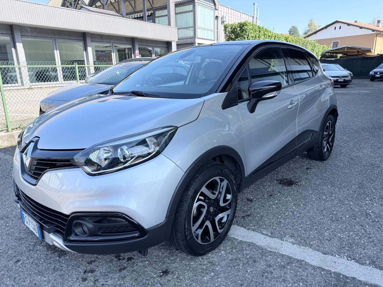 Renault Captur 0.9 tce Intens (energy r-link) 90cv E6