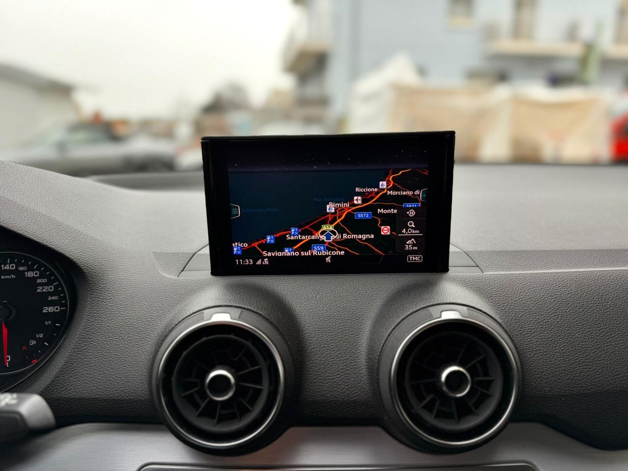 Audi Q2 30 TDI Admired