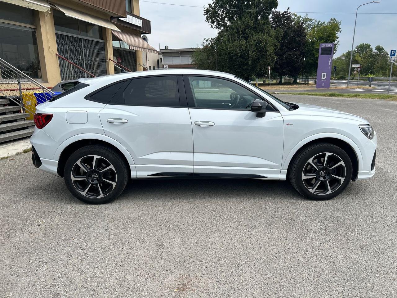 Audi Q3 S Line Edition 1.4 45 TFSI e PHEV #12065