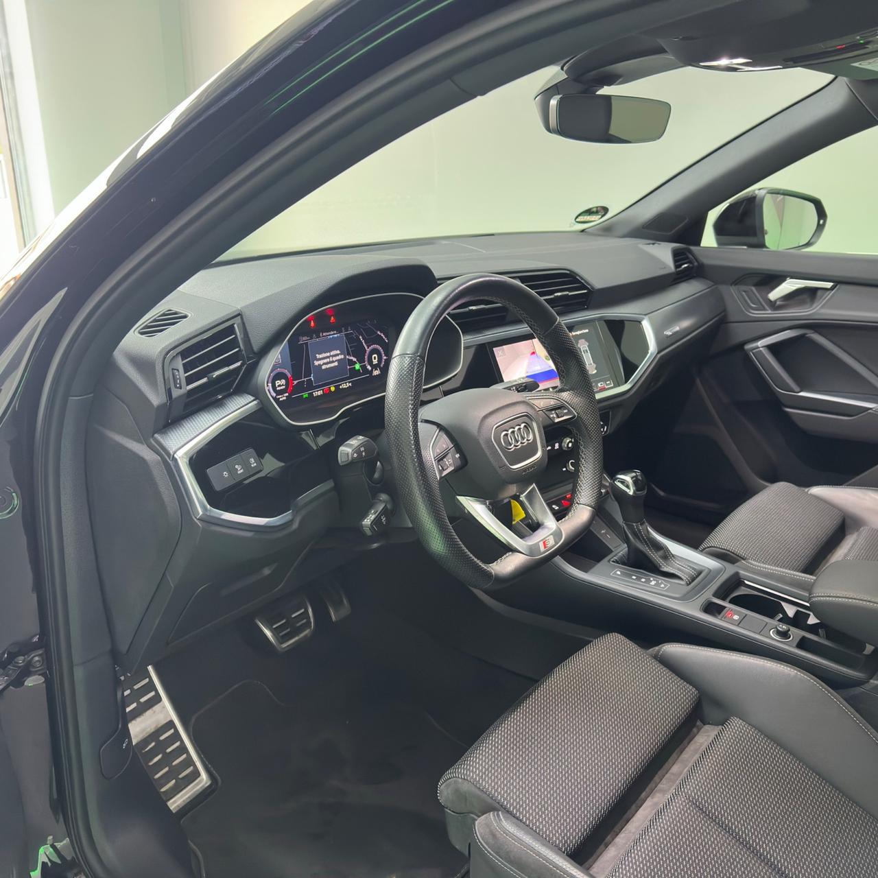 Audi Q3 Sportback 35 TDI S-line edition S-tronic Tetto