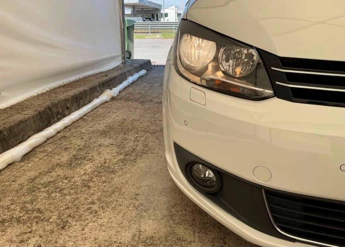 Volkswagen Touran 1.6 TDI DSG 03/2014