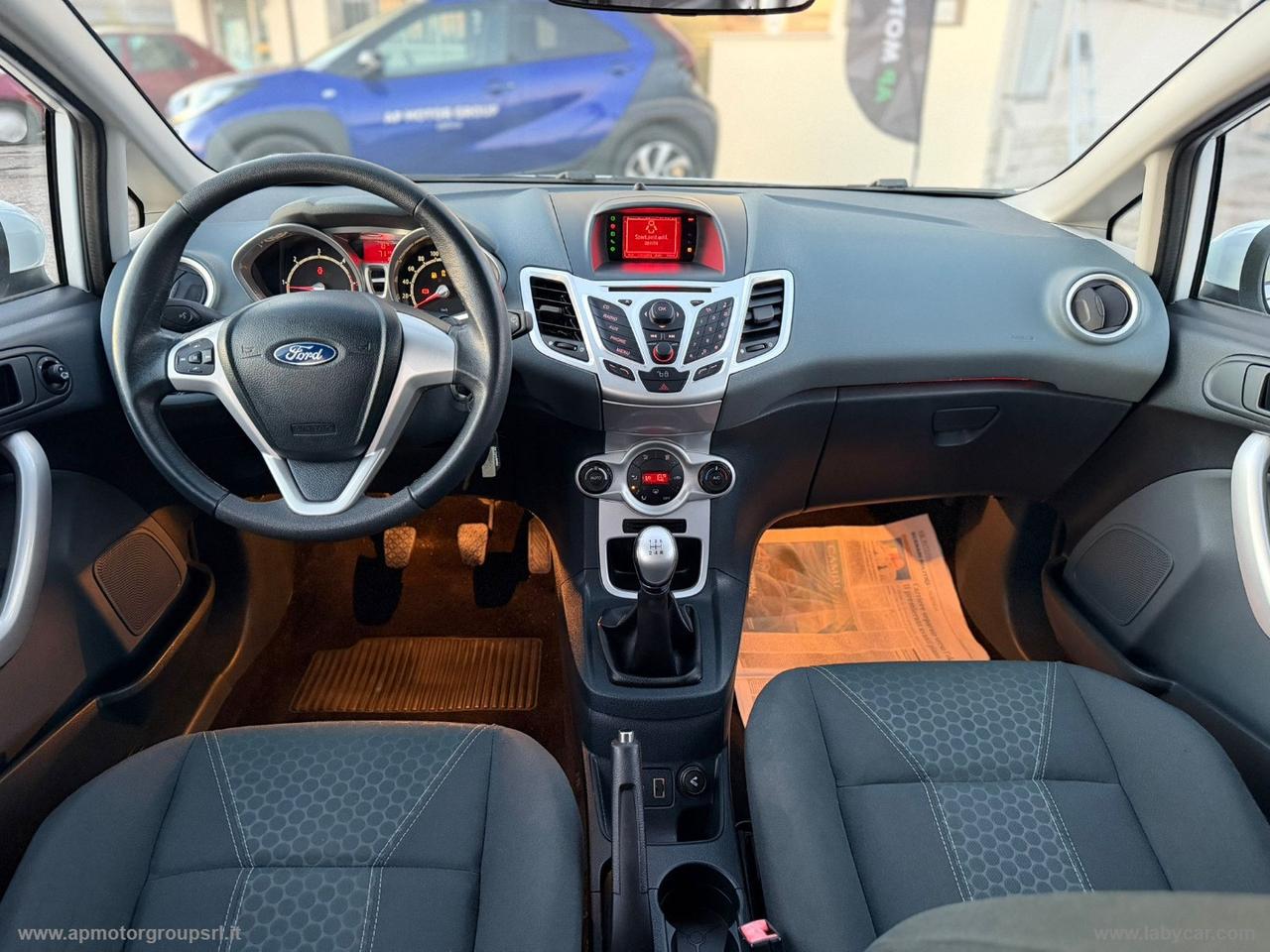 FORD Fiesta 1.4 TDCi 68 CV 5p. Titanium