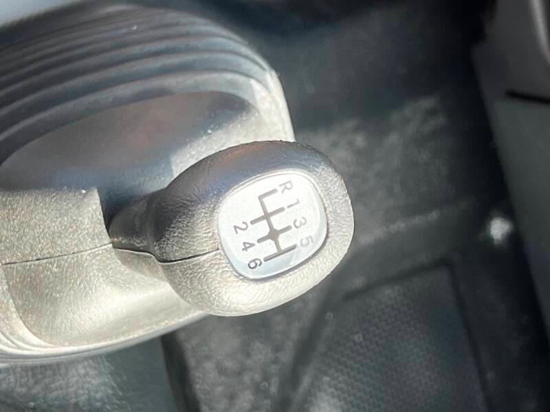 Isuzu M 21 TT Passo E ribaltabile trilaterale