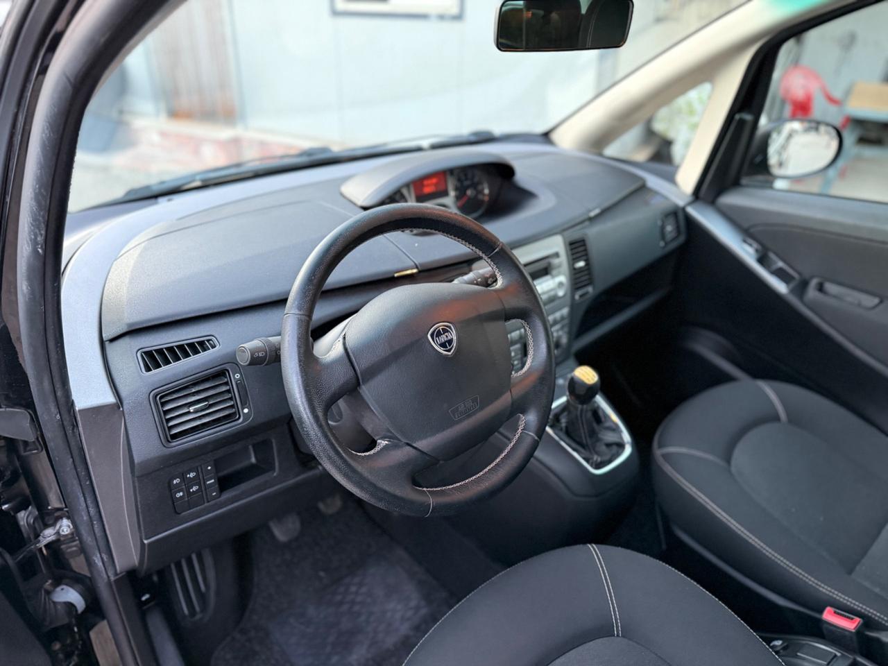 Lancia MUSA 1.3 Mjt 95 CV Platinum