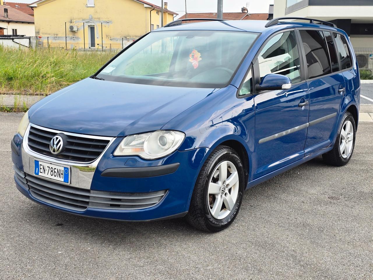 Volkswagen Touran 2.0 B/METANO 7 POSTI