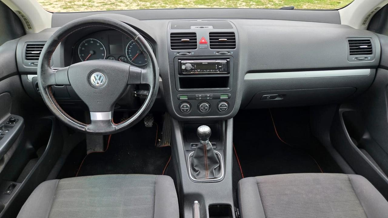 Volkswagen Golf 1.6 5p. GPL GOAL solo EXPORT
