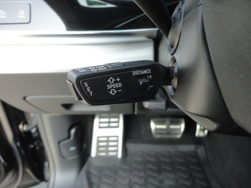 Audi Q8 SQ8 TDI quattro tiptronic sport attitude