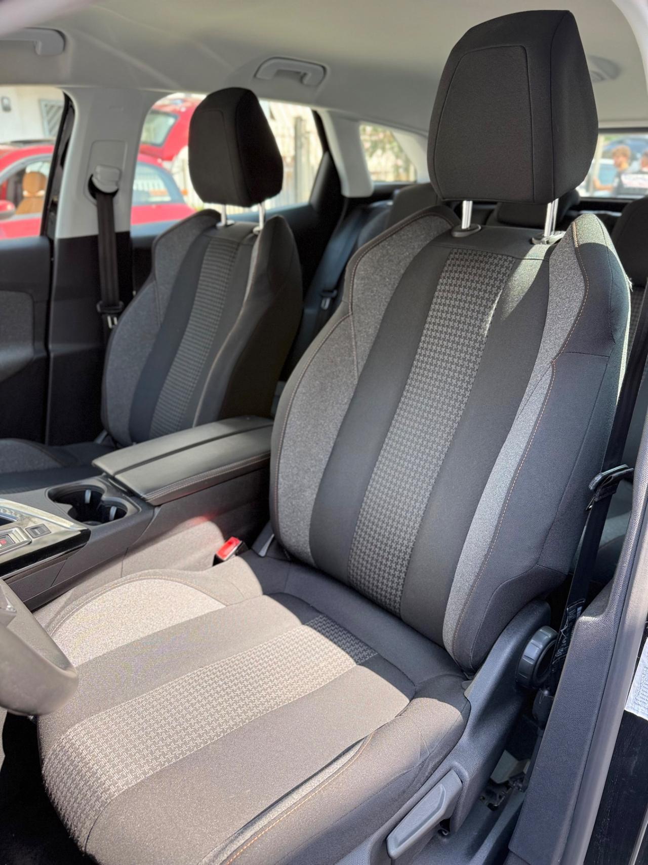 Peugeot 3008 1.5 Diesel Allure Automatica 131 Cv