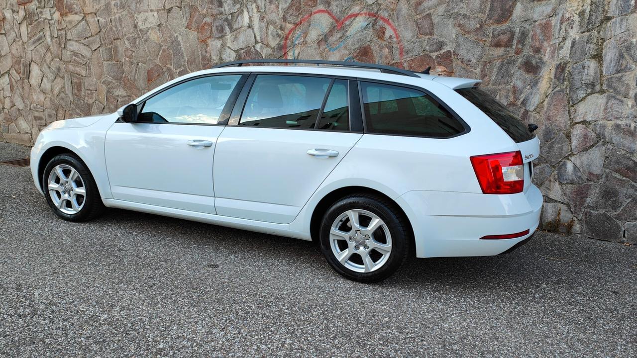Skoda Octavia 1.6 TDI Wagon