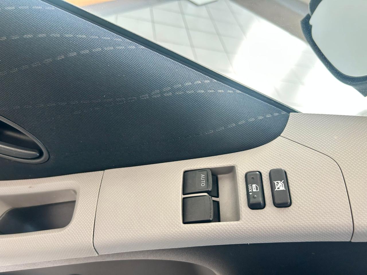 Toyota Yaris 1.0B X NEOPATENTATI 2006