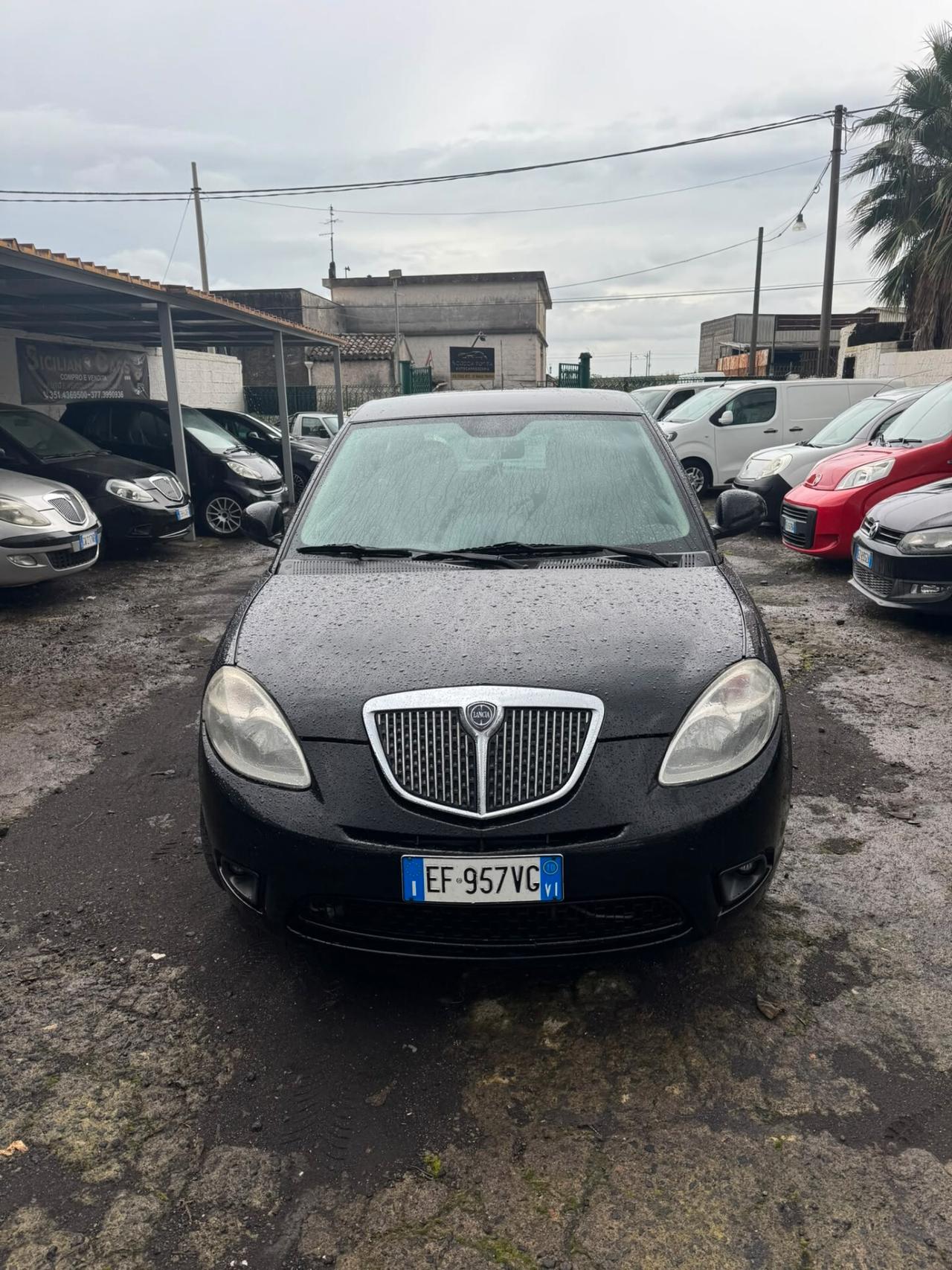 Lancia Ypsilon 1.3 MJT 75 CV Diva