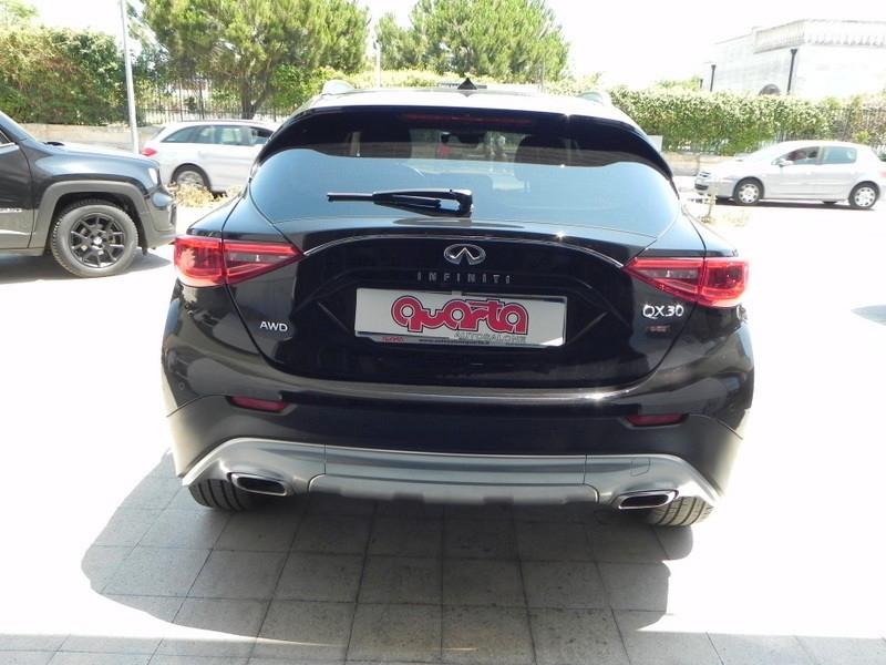 Infiniti QX30 2.2 diesel DCT AWD Premium