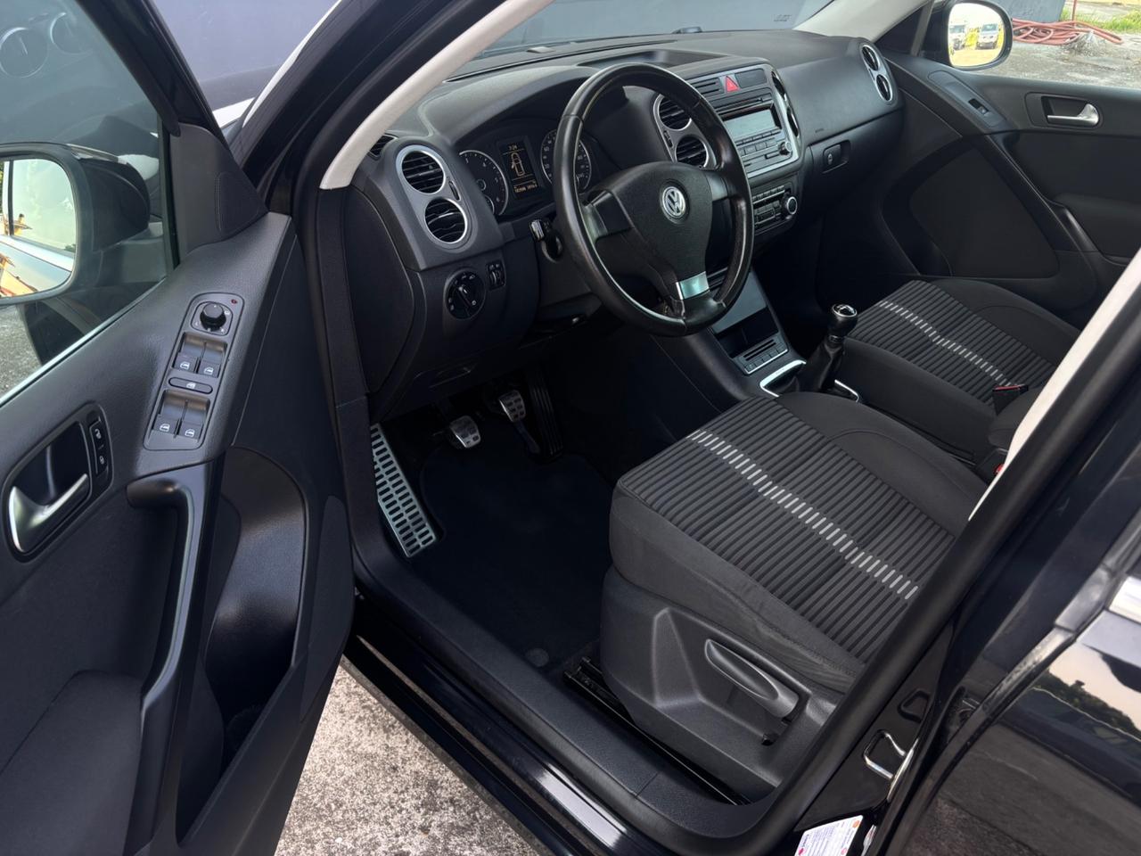 Volkswagen Tiguan 2.0 TDI. Garanzia 12 mesi