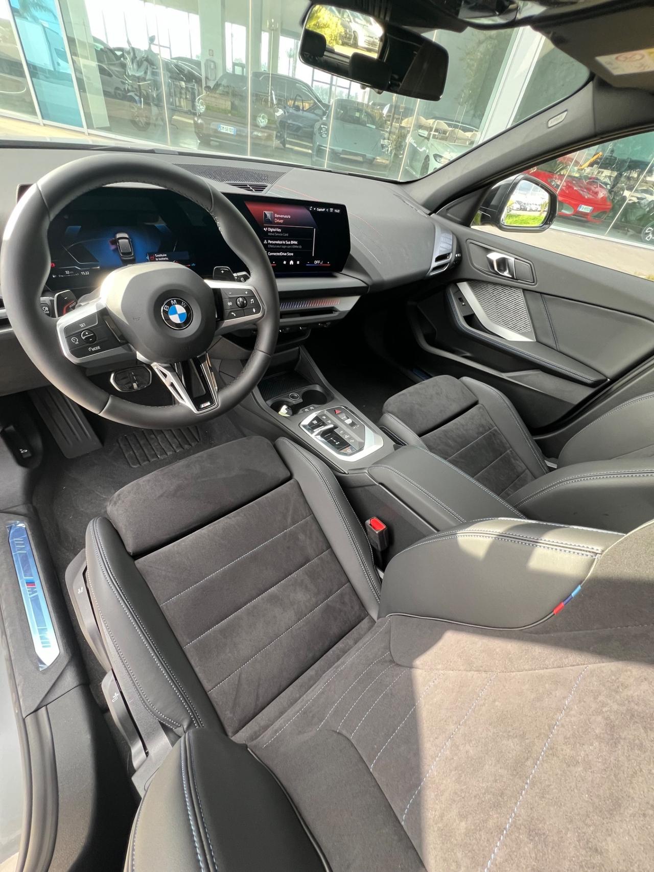 BMW 118 d MSport Pro possibilità noleggio no scoring