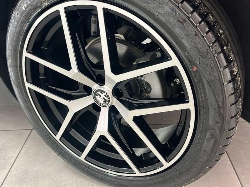 Alfa Romeo Stelvio 2.2 TD 160 CV Super Business AT8 RWD