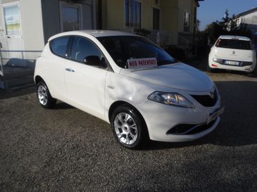 Lancia Ypsilon 1.3 MTJ 5P 95CV NEOPATENTATI SILVER