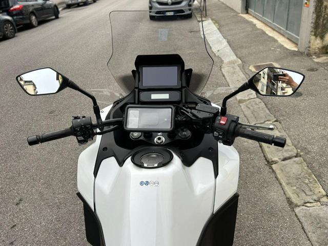 HONDA NT 1100 DCT Travel