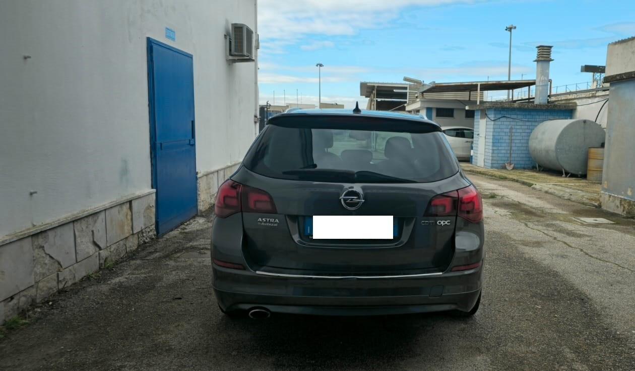 Opel Astra 2.0 CDTI 165CV Sports Tourer Cosmo S