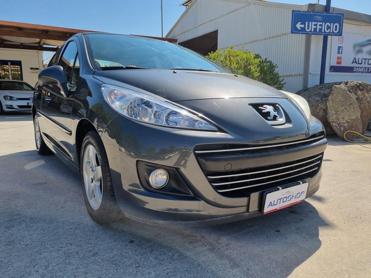 Peugeot 207 1.4 BENZINA