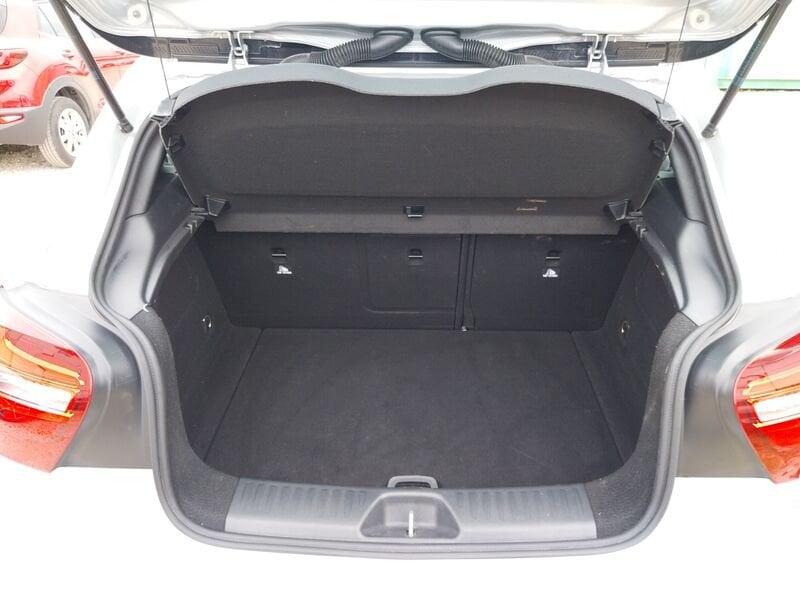 Mercedes-Benz Classe A A 200 d Automatic Premium